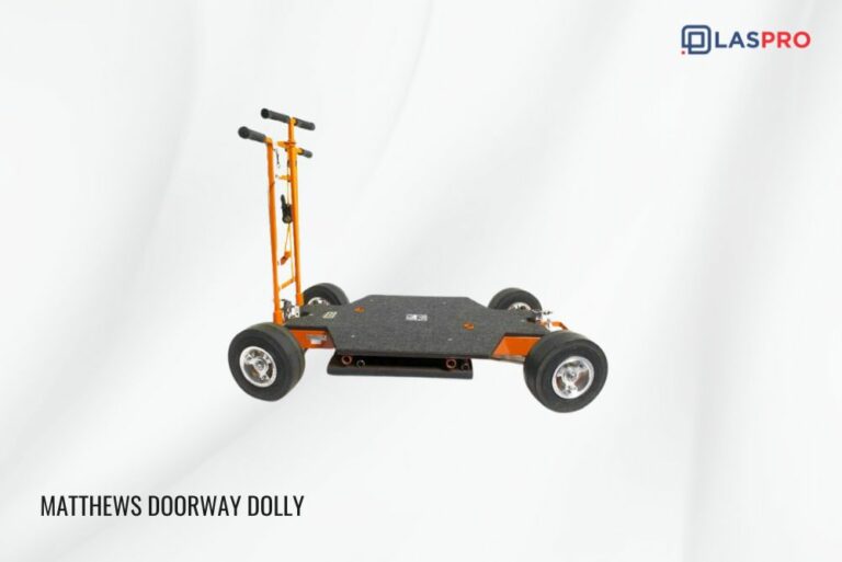 Matthews Doorway  Dolly